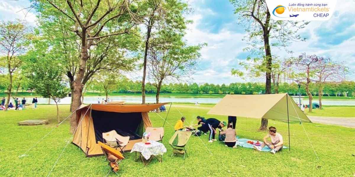 Địa điểm du lịch gần Hà Nội trong 1 ngày - Công viên Yên Sở