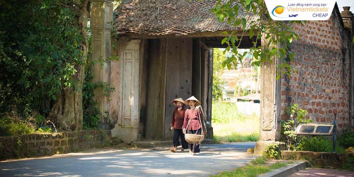 Khám phá làng cổ Đường Lâm