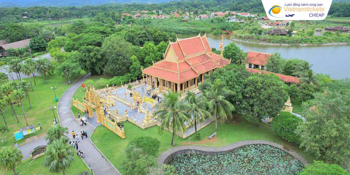 Làng văn hóa các dân tộc Việt Nam
