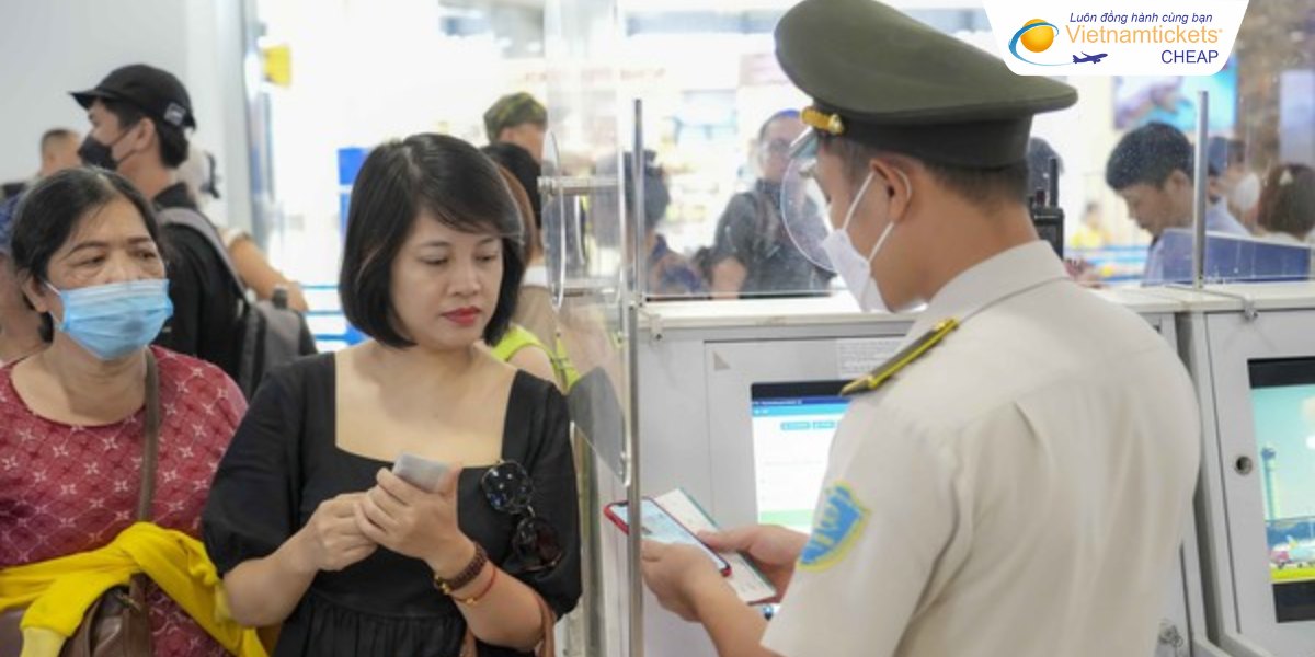 Kiểm tra yêu cầu