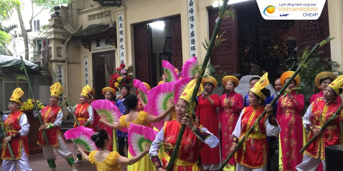 Lễ giỗ tổ làng nghề đúc đồng Ngũ Xã