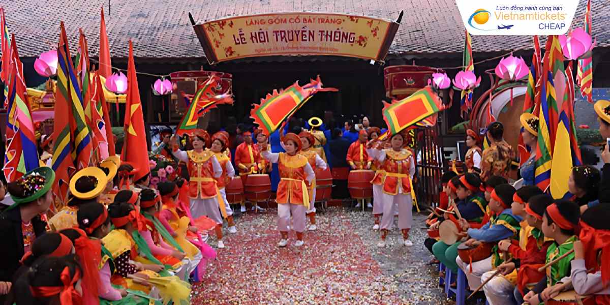 Lễ hội làng Bát Tràng