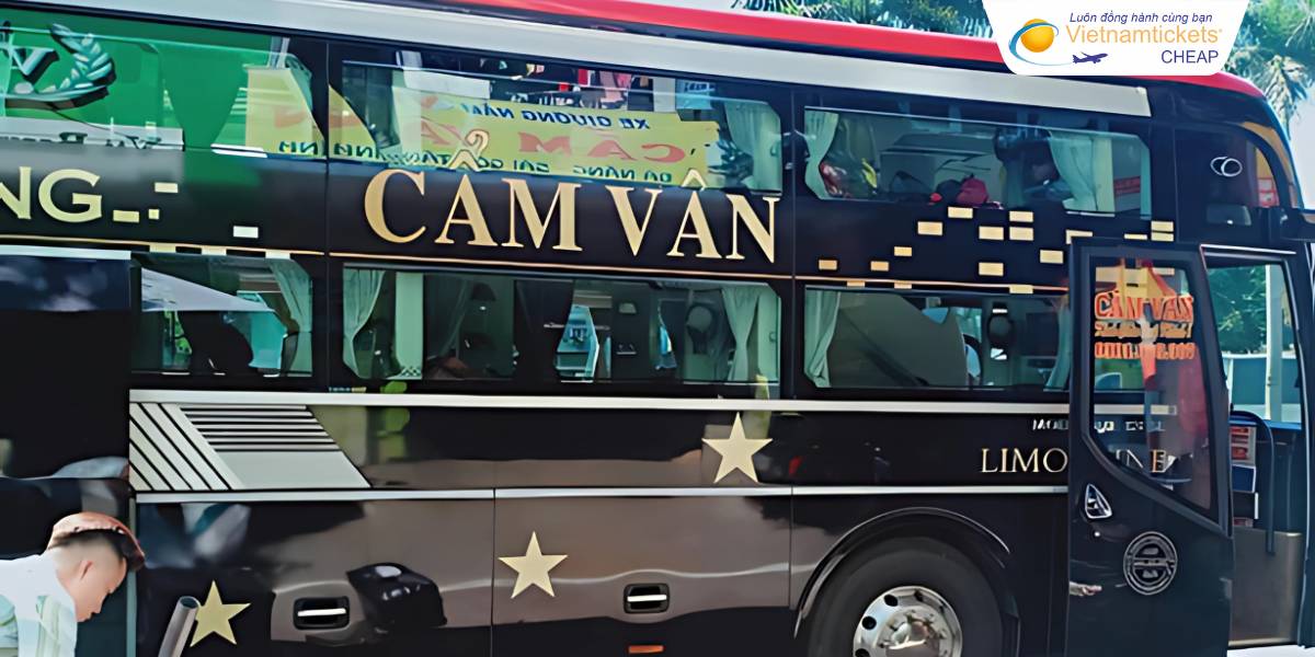 Xe khách đi từ Sài Gòn đến Quảng Nam