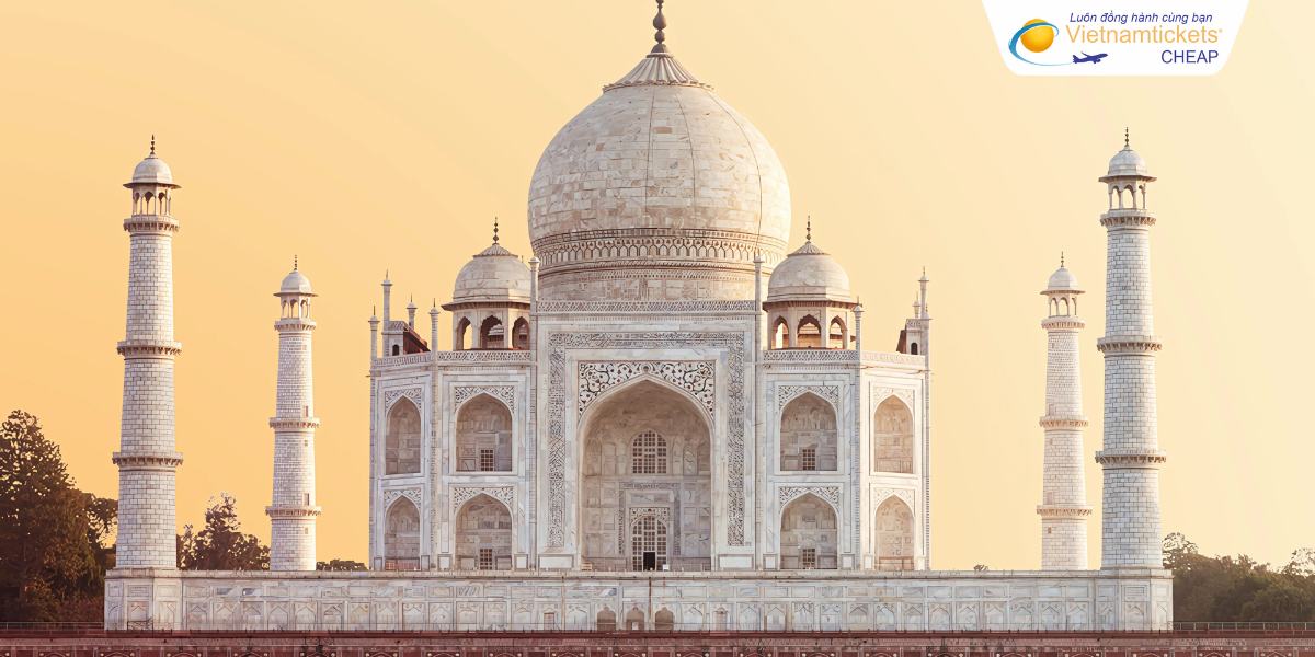 Tham quan Taj Mahal