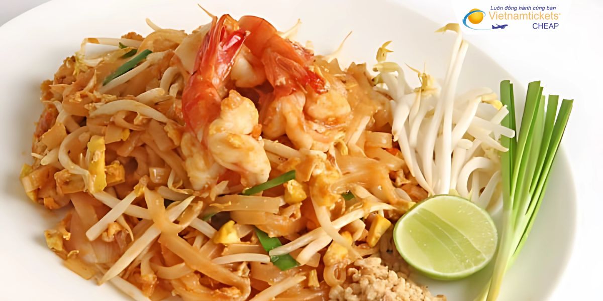 Thử món Pad Thai ở Bangkok
