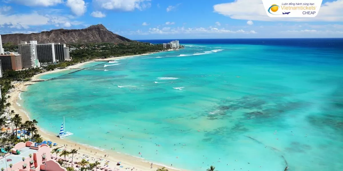 Bãi biển Waikiki ở Honolulu
