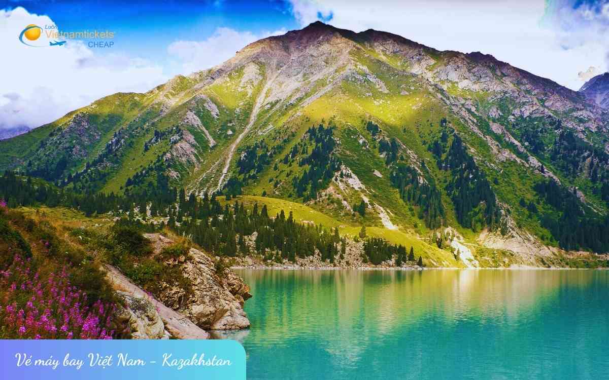 Quốc gia Kazakhstan thuộc Trung Á