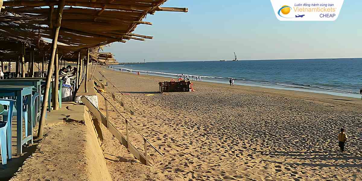 Karachi với bãi biển Manora Island